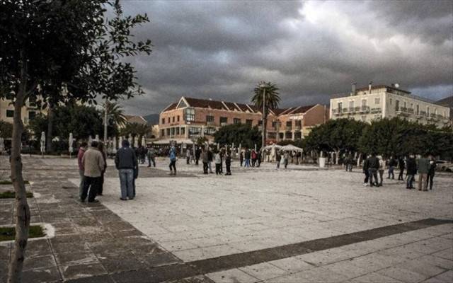 Κώστας Παπαζάχος: Να μην μπουν οι κάτοικοι στα σπίτια τους