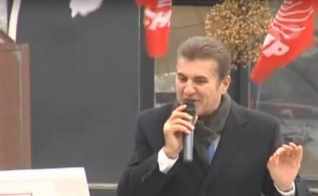 Επίθεση εναντίον υποψηφίου για τη δημαρχία της Κωνσταντινούπολης