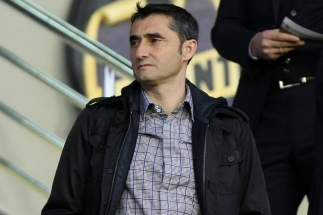 Βαλβέρδε: «Μπορεί να περάσει ο Ολυμπιακός»