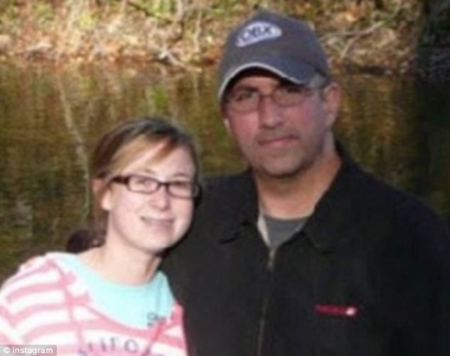 Το συγκινητικό δώρο που έκανε στην κόρη του καρκινοπαθής πατέρας