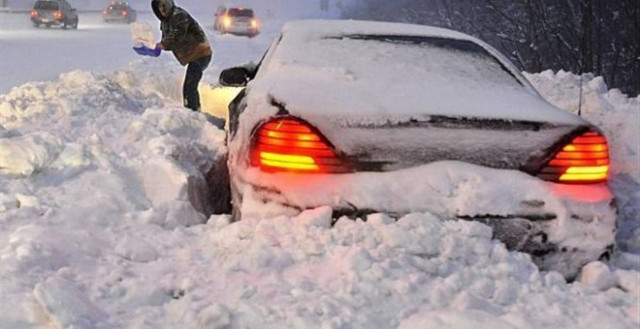 Βίντεο: Φονική χιονοθύελλα σαρώνει τον αμερικανικό νότο