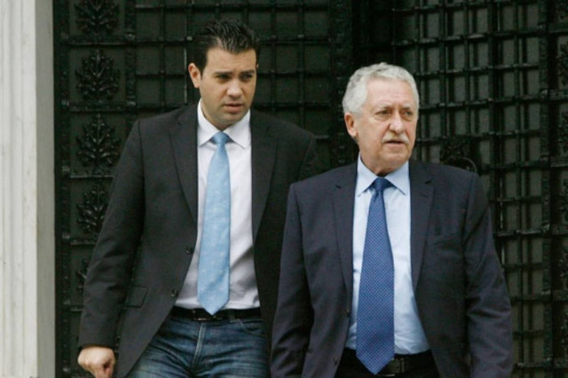 Την έξοδο στους Παπαδόπουλο - Ψαριανό έδειξε ο Κουβέλης (vid)