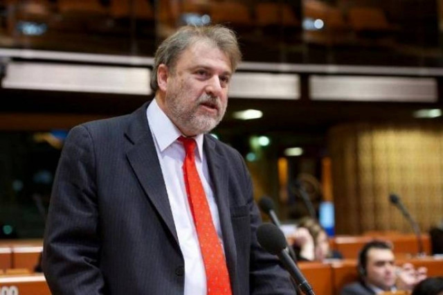 ΑΝ.ΕΛ.: Πρώτη νίκη Μαριά για άρση ασυλίας της Τρόικας στην Ευρωβουλή