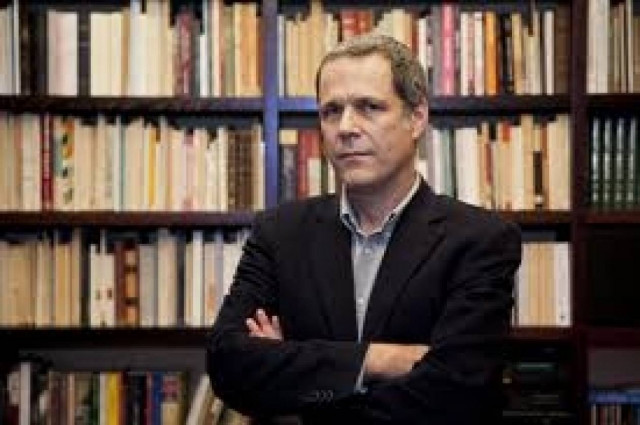 Ο Μήτρογλου, ο τεμπελχανάς Μαρξ και ο Τζήμερος