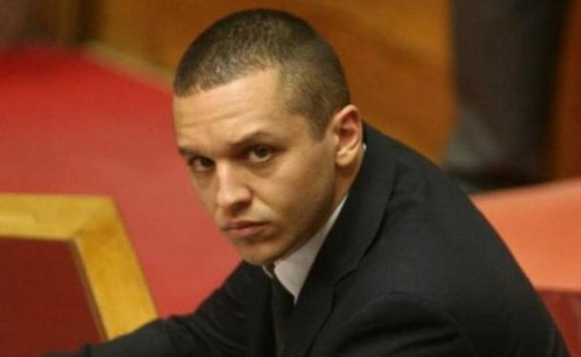 Χ.Α.:«Μούγκα αντισυνταγματικού τόξου στις κατηγορίες Κασιδιάρη» (vid)