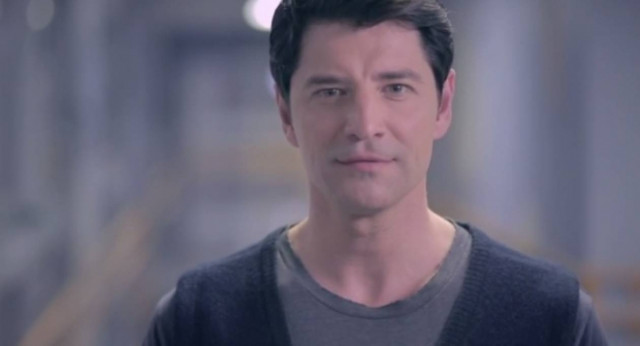 Video: Ο Σάκης Ρουβάς ζητά να γίνεις δότης μυελού των οστών