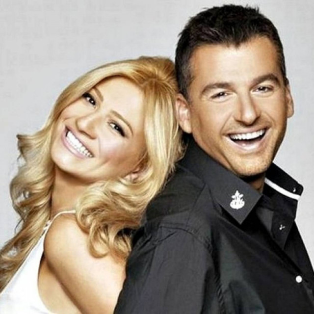 Γιώργος Λιάγκας-Φαίη Σκορδά. Φτύστε τους να μην τους ματιάσετε!