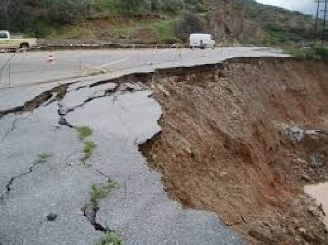 Ζημιές σε δρόμους της Μεσσηνίας από τις βροχοπτώσεις