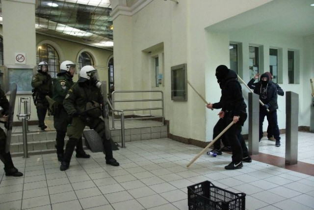 Μοναστηράκι: 33 προσαγωγές – Αναμένονται συλλήψεις