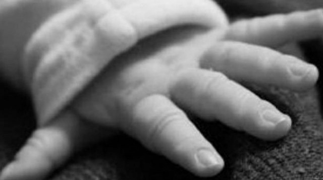 Hλεία: Άταφο παραμένει το νεογνό που βρέθηκε νεκρό σε χωματερή