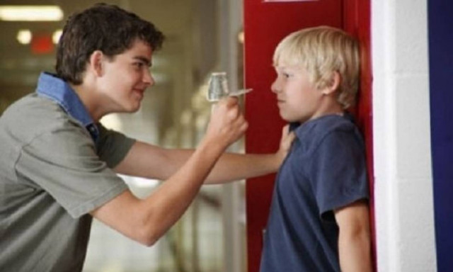 Η σχολική βία θεριεύει: 1 στους 10 μαθητές έχει πέσει θύμα της