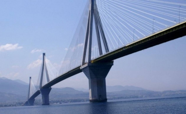 Κλειστή η πορθμειακή γραμμή Ρίου - Αντιρρίου