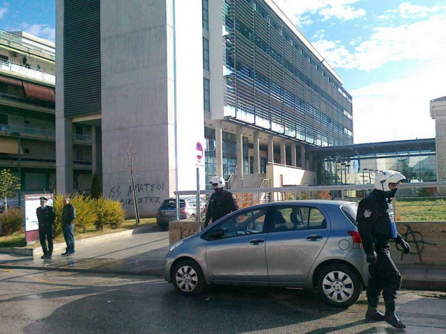 Έληξε ο συναγερμός στα Δικαστήρια Τρικάλων