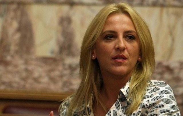 Δούρου: Αρχή του τέλους των μνημονιακών πολιτικών οι αυτοδιοικητικές