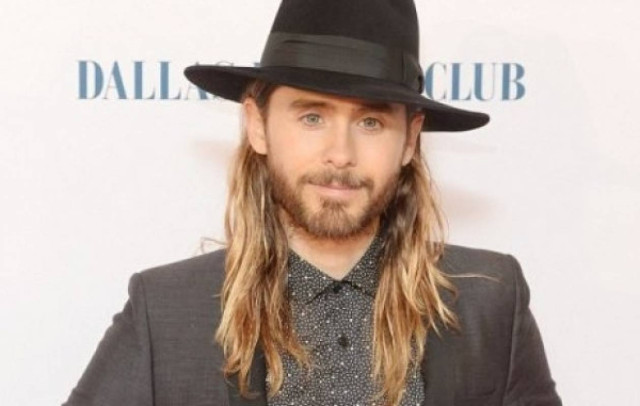 Γιατί ο Jared Leto αρνήθηκε να χαιρετίσει τους φανς στην πρεμιέρα του;