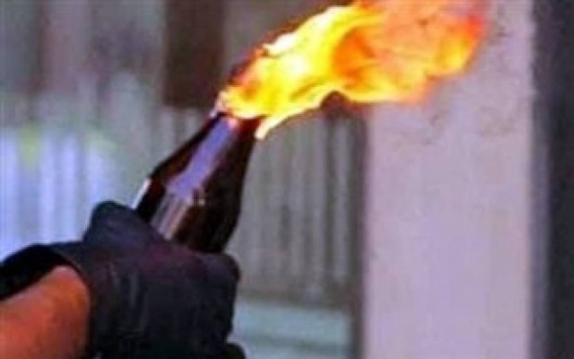 Θεσσαλονίκη: Έριξαν μολότοφ μέσα σε διαμέρισμα