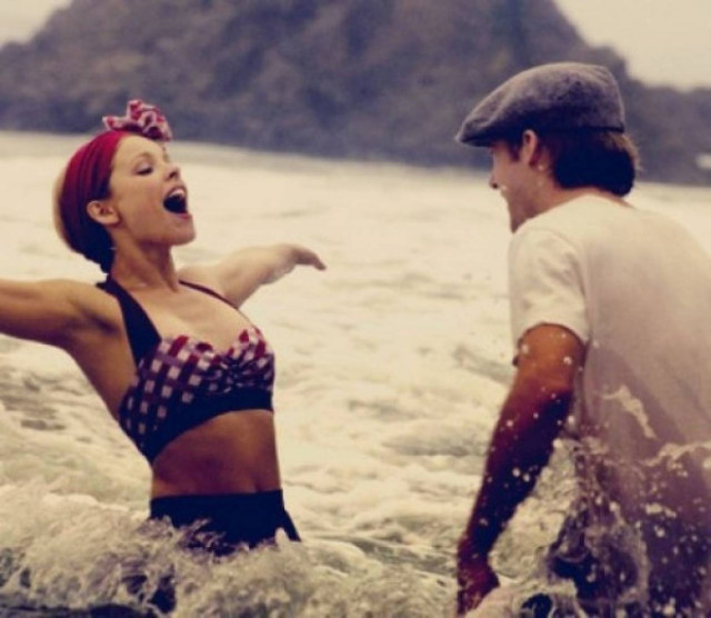 13 σιωπηλοί τρόποι που στο λέει... χωρίς να στο λέει!