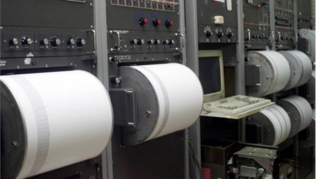 Σεισμική δόνηση 4,1 Ρίχτερ στην Κυλλήνη