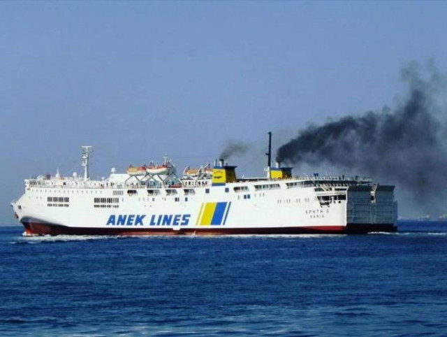 Κανονικά εκτελεί τα δρομολόγιά του «Κρήτη II» μετά τη μηχανική βλάβη