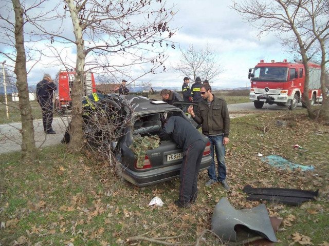 Θρήνος στα Τρίκαλα: Μαζί στη ζωή μαζί και στο θάνατο
