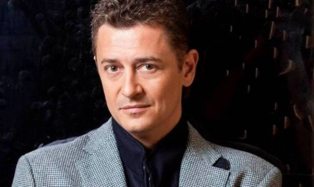 Αντώνης Σρόιτερ: Αποκάλυψε στο facebook τι έπαθε!