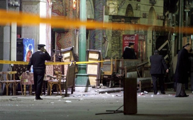 Τέσσερις αστυνομικοί τραυματίες από τις εκρήξεις στο Κάιρο