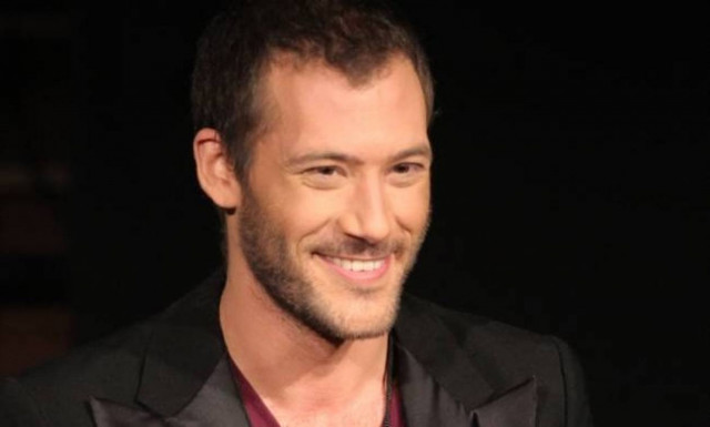 Αντίνοος Αλμπάνης: «Θα μπορούσα να δω ερωτικά την Δούκισσα»