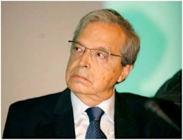 «Υπερεθνικότητα για να επιστρέψει η δημοκρατία στην ΕΕ»