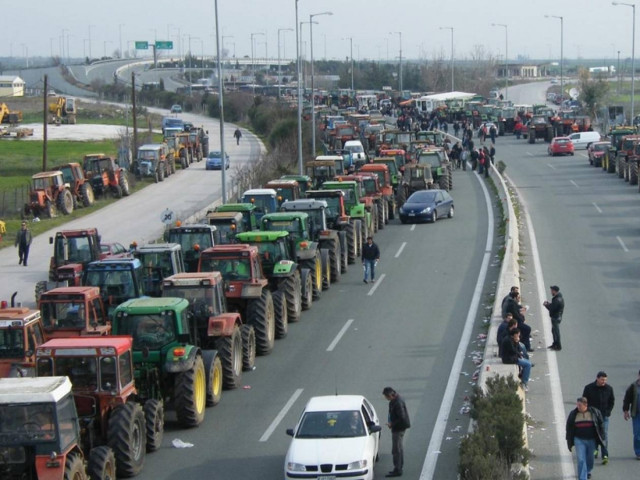 Στα άκρα η κόντρα κυβέρνησης - αγροτών