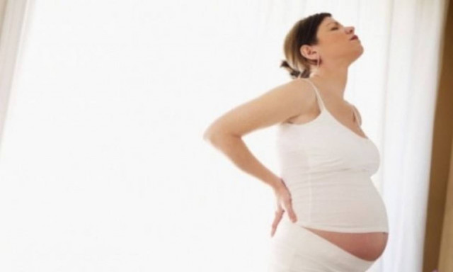 Είμαι έγκυος και πονάει η μέση μου-Τι να κάνω;