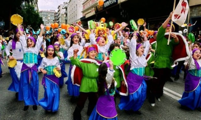 Πώς να προστατεύσουμε τα παιδιά μας από τα επικίνδυνα αποκριάτικα