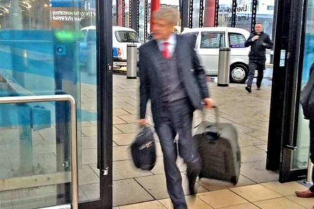 Άρσεναλ: Θα... σηκωθεί ο Βενγκέρ; (photos+video)