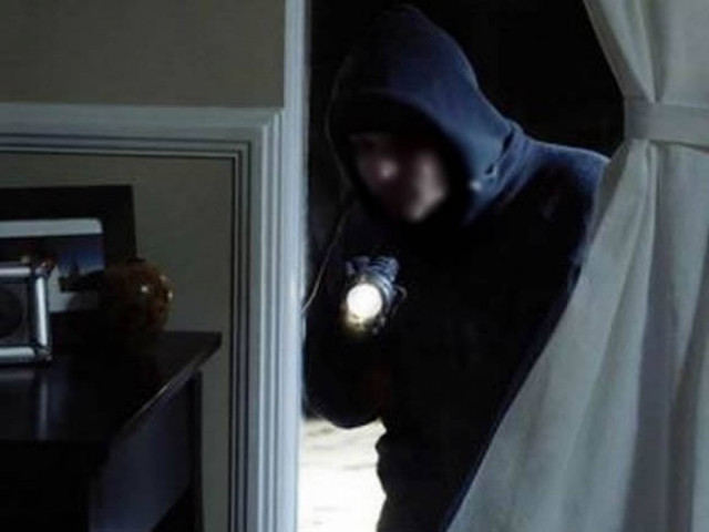 Φθιώτιδα: Δεν έκλεβε μόνο τα σπίτια αλλά... τα διέλυε