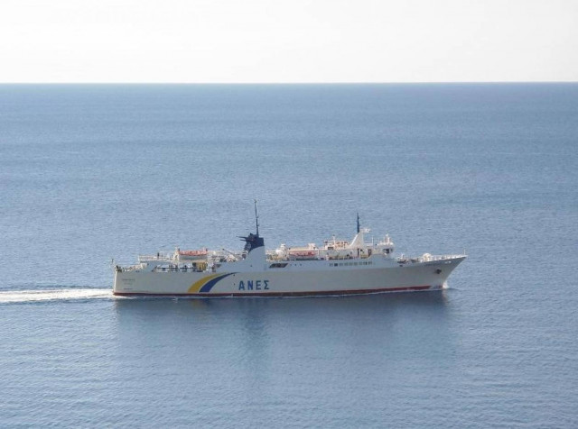 Ταλαιπωρία λόγω... βλάβης για τους επιβάτες πλοίου στο Βόλο