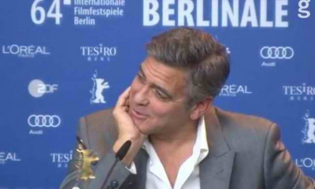 Αυτή είναι η δημοσιογράφος που ρώτησε τον Clooney για...