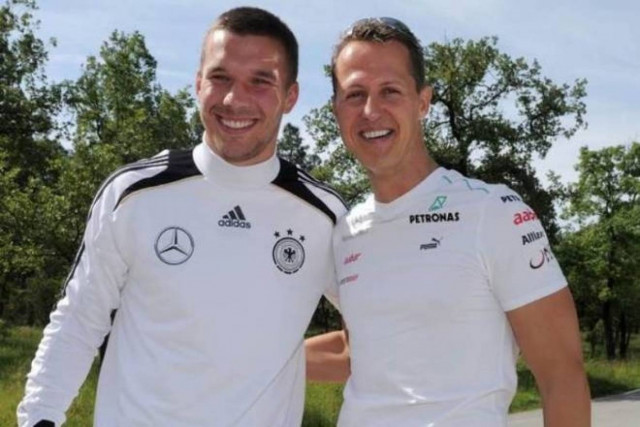 Το μήνυμα του Ποντόλσκι για Σουμάχερ στα παπούτσια του (photo)