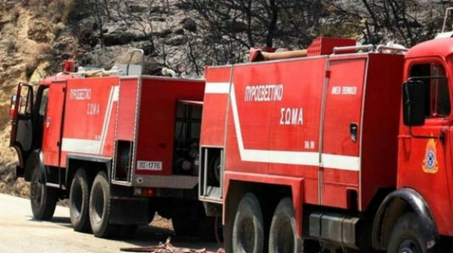 Μεγάλη φωτιά σε τυροκομείο στο Αμάρι Ρεθύμνου