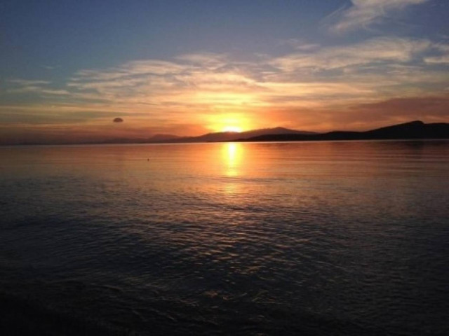 Εύβοια: Εικόνα με… UFO στον ουρανό κάνει τον γύρο του Facebook!