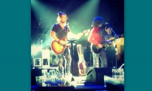 Ο Χρήστος Δάντης on stage με το... «καμάρι» του! (φωτo)