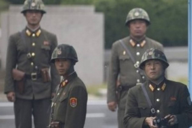 Πολύωρες συζητήσεις αξιωματούχων Βόρειας και Νότιας Κορέας