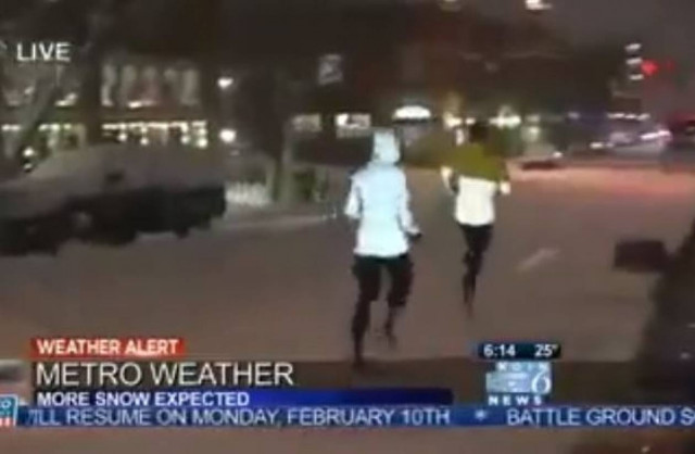 Χιόνια στις ΗΠΑ και κορυφαία τούμπα σε ζωντανή σύνδεση (Βίντεο)