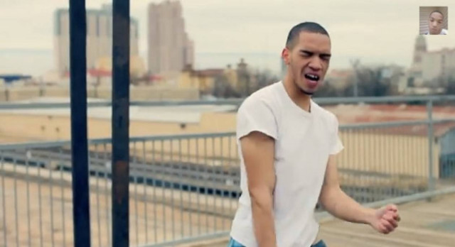 Ακούστε όσο αντέχετε: Αυτό είναι το πιο άθλιο τραγούδι της χρονιάς