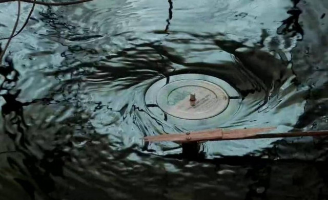 Υποβρύχιο πικάπ (Βίντεο)