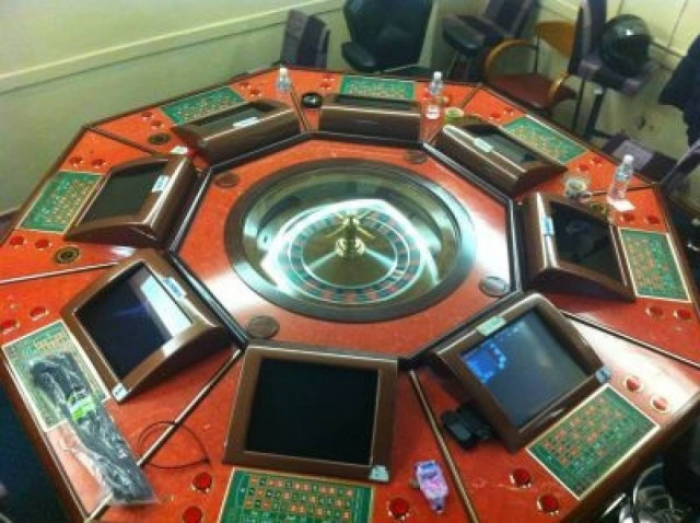 Μίνι «καζίνο» στον Άλιμο