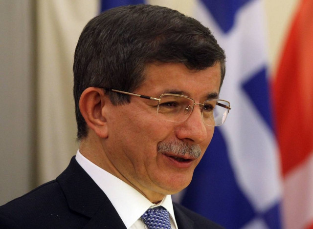 Νταβούτογλου: «Άκρως εποικοδομητικές» οι εξελίξεις στο Κυπριακό