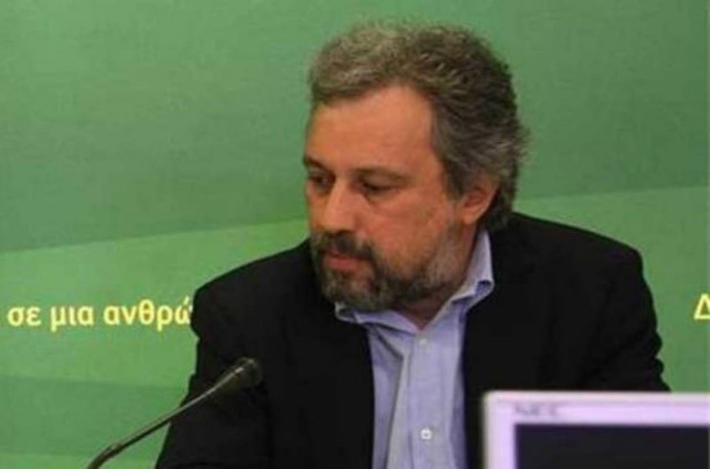 Συνεργάτης του Παπανδρέου επιτίθεται στον Σαμαρά