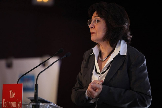 Δαμανάκη για μνημόνια: Τα χειρότερα έχουν περάσει!