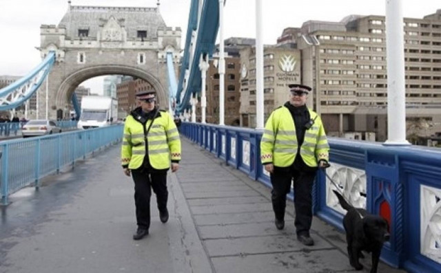 Ο «IRA» ανέλαβε την ευθύνη για τις βόμβες στα στρατολογικά κέντρα