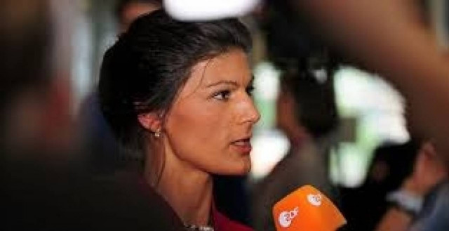 Βάγκενκνεχτ: «Η Ελλάδα έχει χρεοκοπήσει»