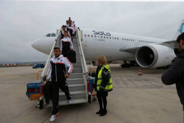 Μπενφίκα: Η άφιξη στη Θεσσαλονίκη και η… προειδοποίηση του Σάντος